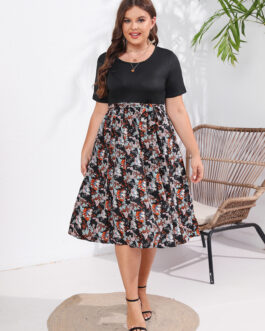 New Summer Short Sleeve Round Neck Large Women Mid length Dress