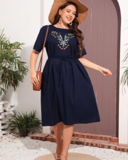 Plus Size Women Clothing round Neck Short Sleeve Embroidered Dress Belt Loose Simple Middle Dress