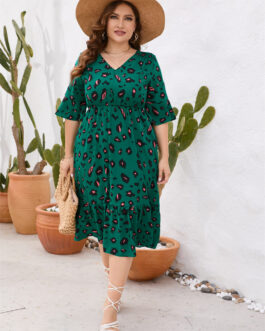 Plus Size Women’s Clothing Summer V Neck Short Sleeve Ruffled Elastic Waist Dress Midi Dress
