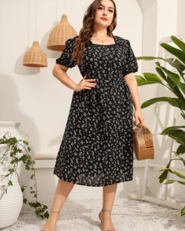 Plus Size Women Printed Short Sleeve Square Collar Slimming Dress